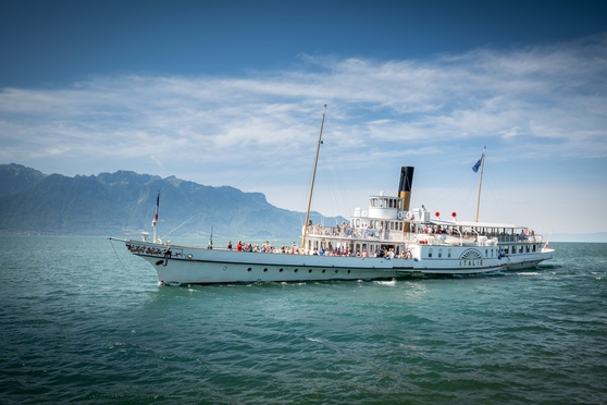 Riviera Tour cruise